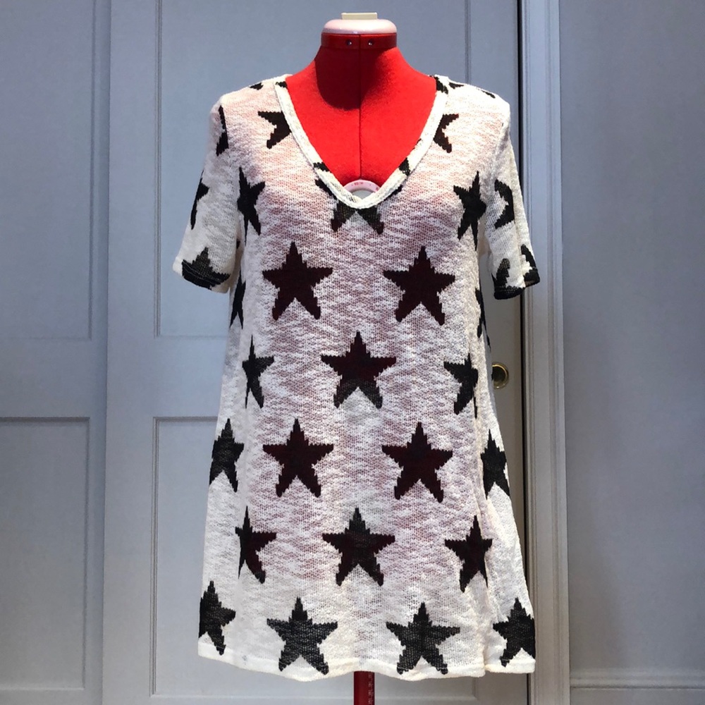 Bibi Star Short Sleeve Sheer Sweater Size S